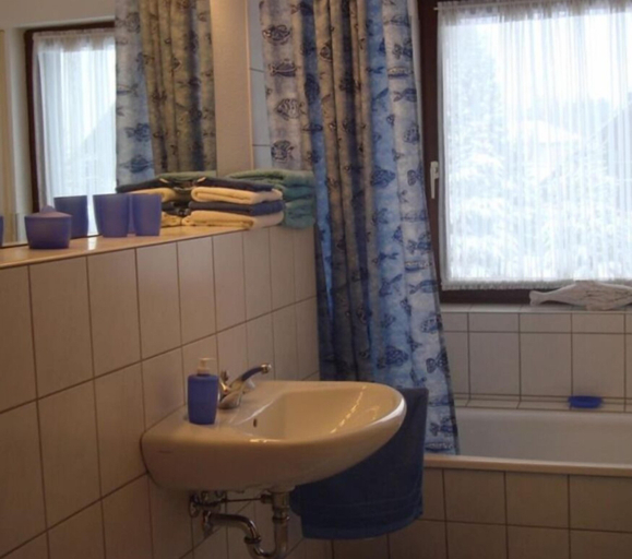 Bathroom 3, Ferienhaus Beja, Hochsauerlandkreis