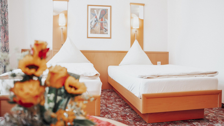 Bedroom 3, Avantgarde Hotel, Ennepe-Ruhr-Kreis