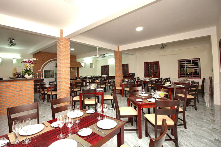 Food & Drinks 4, Ocean Place Mui Ne Resort, Phan Thiết
