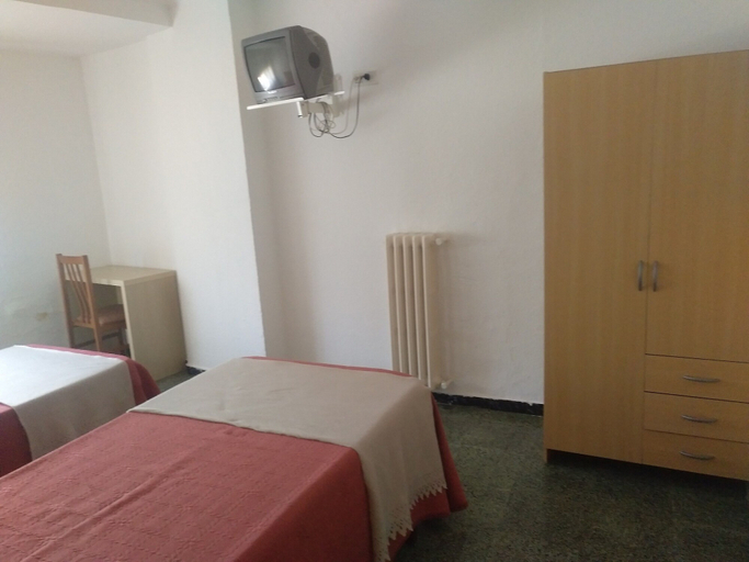 Bedroom 4, Hostal Cumbre, Zaragoza