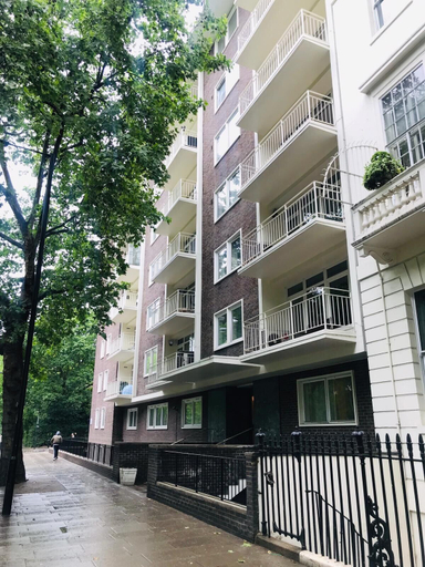 Exterior & Views 2, Clarendon Place Apartment, London