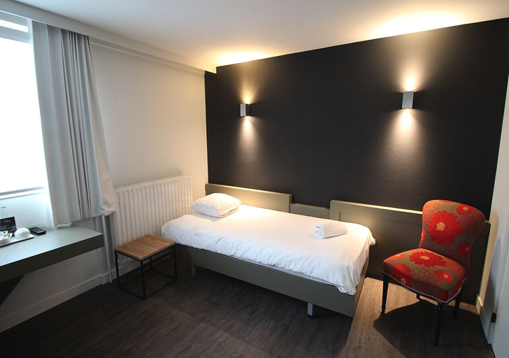 Bedroom 3, Cortina Hotel, West-Vlaanderen
