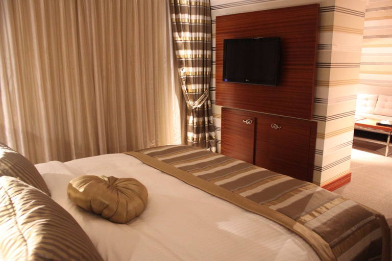 Bedroom 3, Grand Park Hotel, Ramallah and Al-Bireh