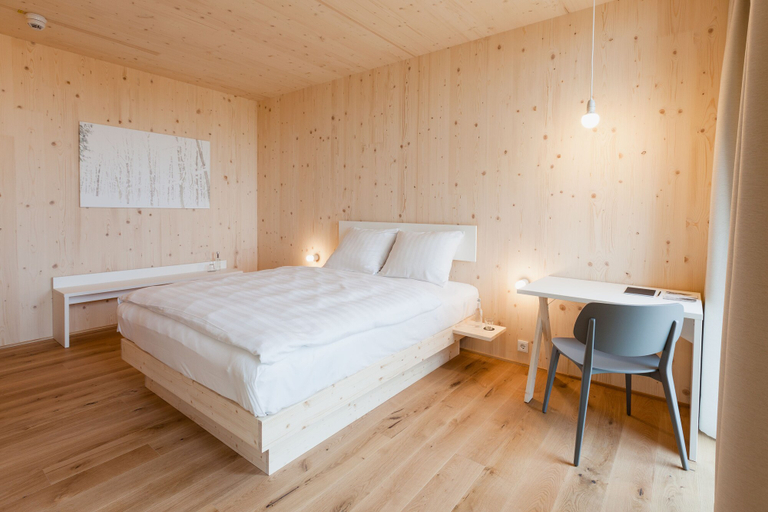 Bedroom 4, Bader Hotel, Ebersberg