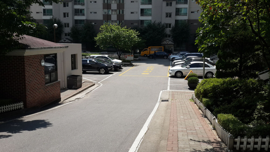Exterior & Views, Spacious Apartment in Central Seoul, Seongdong