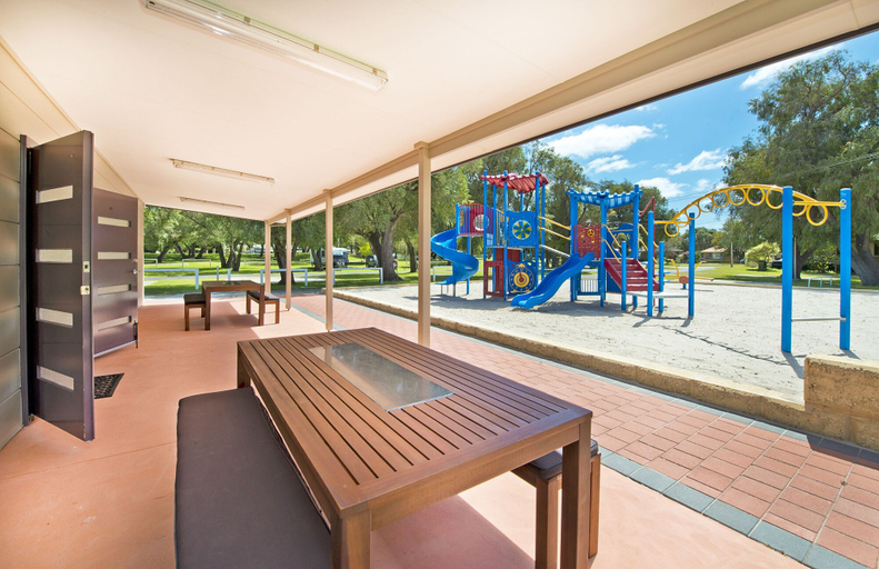 Others 5, Rose Gardens Holiday Park, Albany