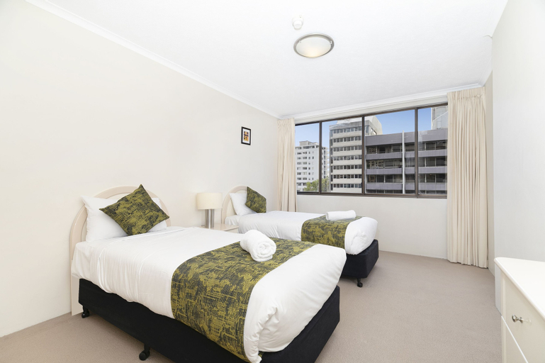 Bedroom 12