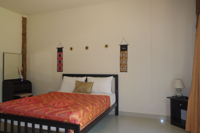 Bedroom 4, Thai House Beach Resort, Ko Lanta