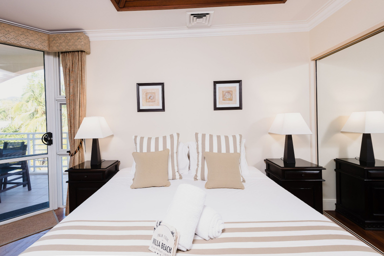 Bedroom 3, Villa Beach Palm Cove, Cairns