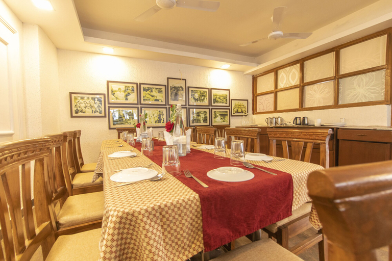 Food & Drinks 5, Hotel Misty Meadows by Vanyum, Hoshangabad
