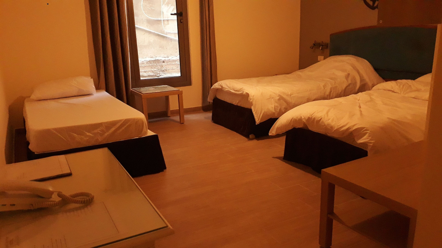 Bedroom 3, Layaali Amman, Amman