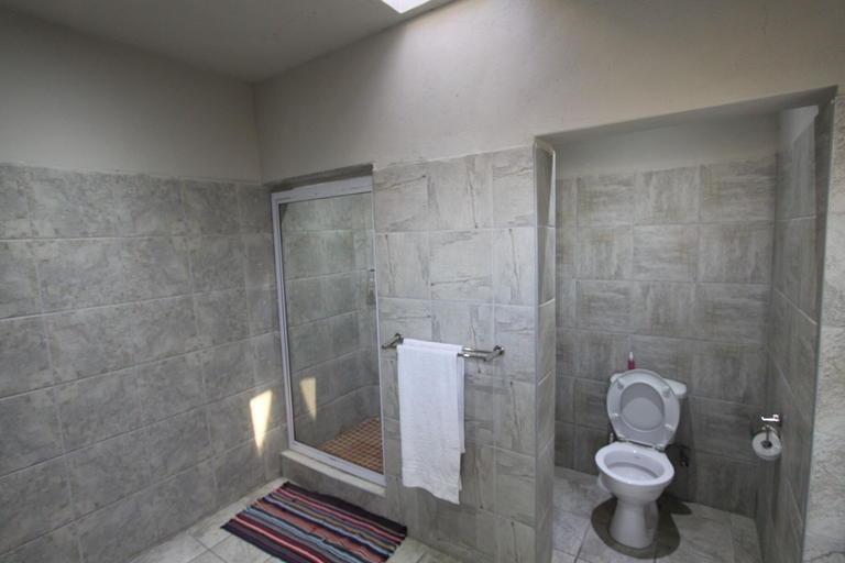 Bathroom 3, Naldorado Executive Villa, Ehlanzeni