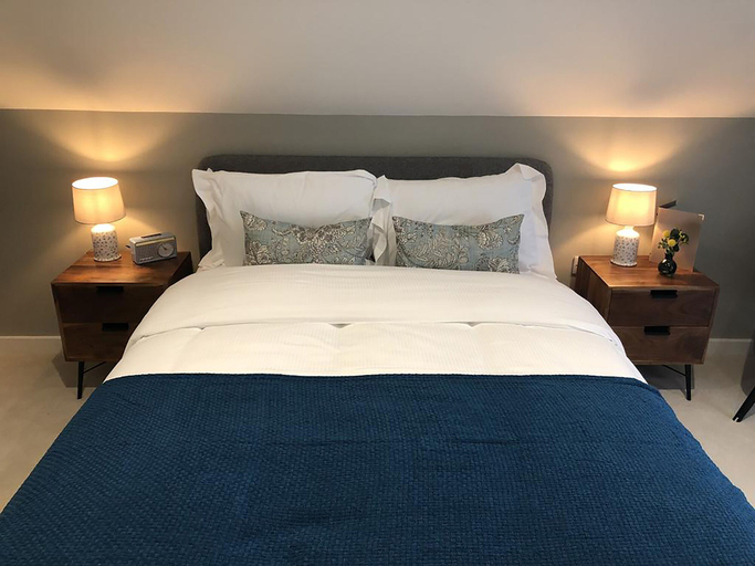 Bedroom 3, The Kings Head, Wiltshire