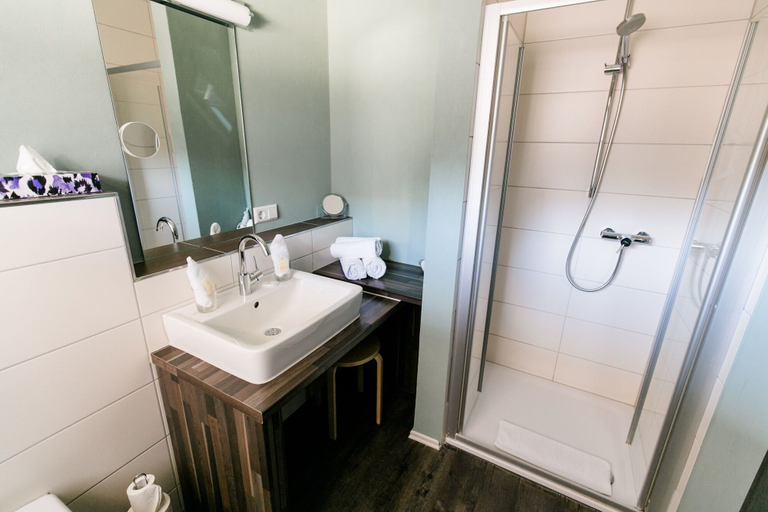 Bathroom 5, Burgers Hotel, Ortenaukreis