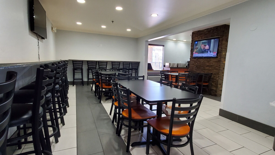 Food & Drinks 5, Baymont by Wyndham Flagstaff, Coconino