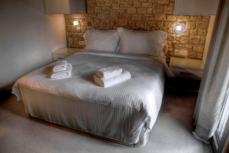 Bedroom 2, Diochri, Peloponnese