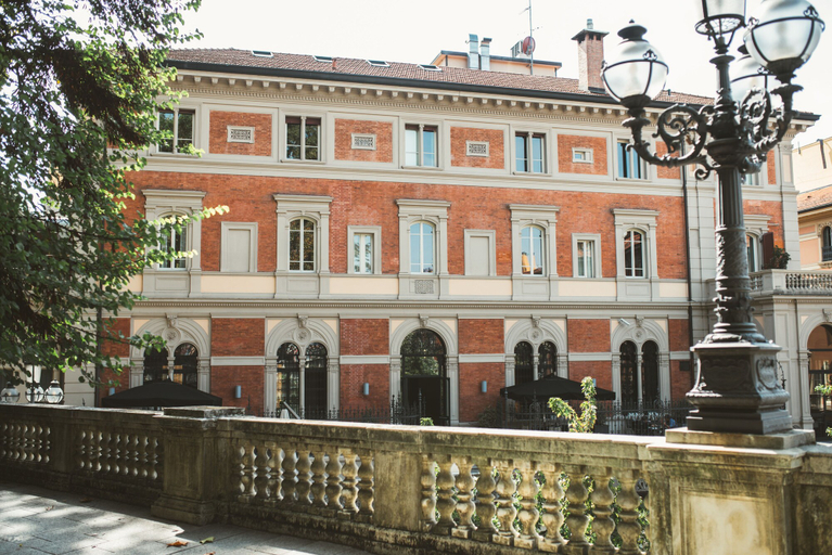 Exterior & Views 2, I Portici Hotel, Bologna