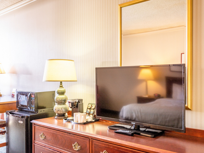 Others 5, University Place Hotel & Conference Center, Multnomah