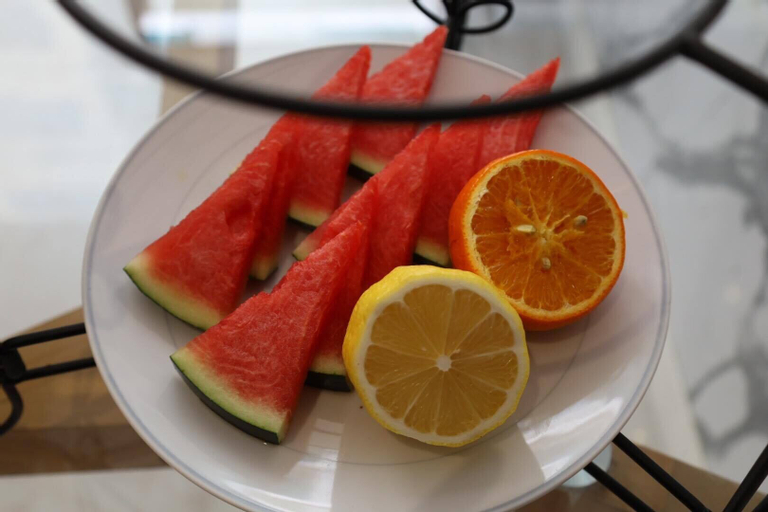Food & Drinks 6