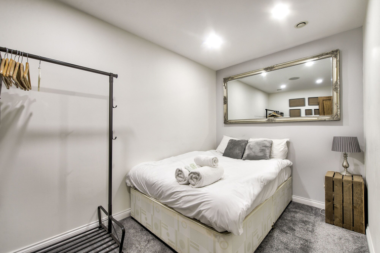 Bedroom 3, St Stephen Street Apartment, Edinburgh