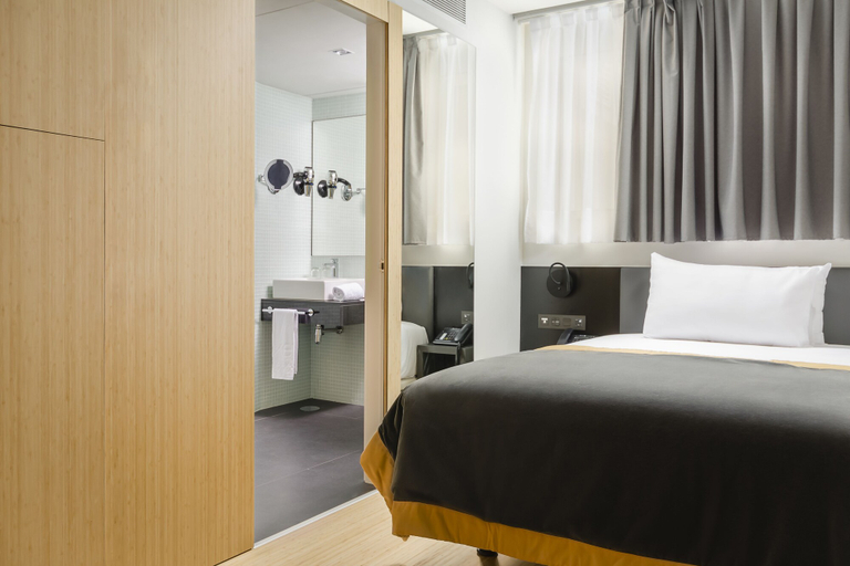 Bedroom 2, Dorma Plaza Catalunya, Barcelona