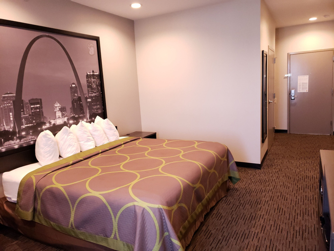 Bedroom 8