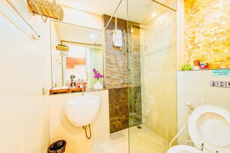 Bathroom 5, High Lords Residence, Pattaya