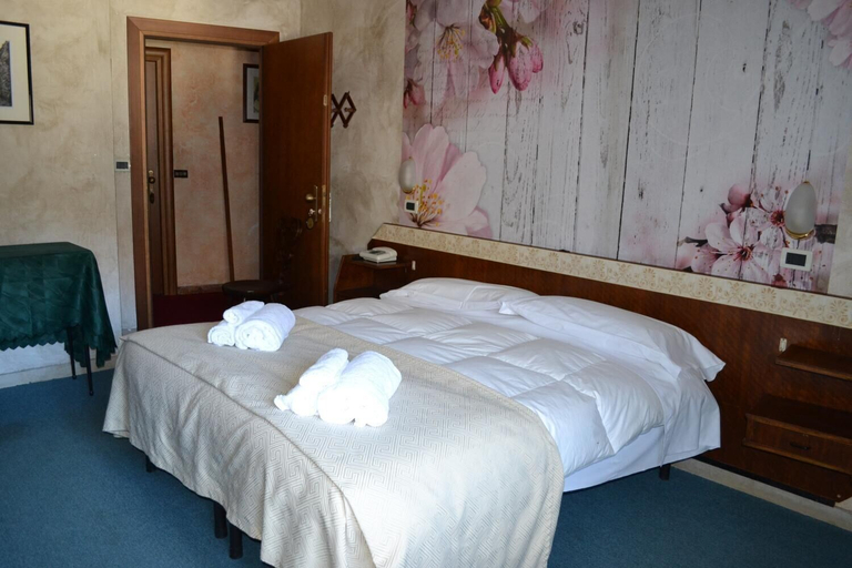 Bedroom 2, Hotel Rosa Serenella, Torino