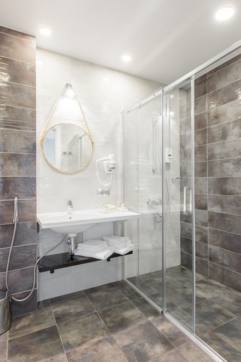 Bathroom 3, Congress Hotel Meridian, Murmansk gorod