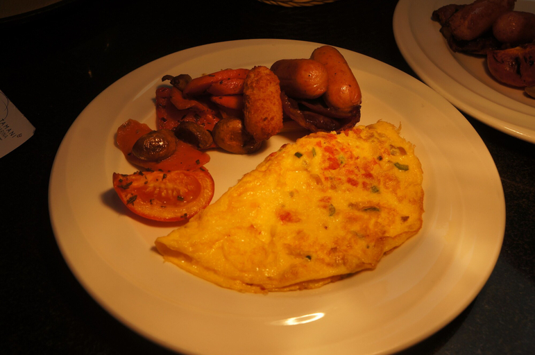 Food & Drinks 5, Tamani Marina Hotel and Hotel Apartments, Dubai