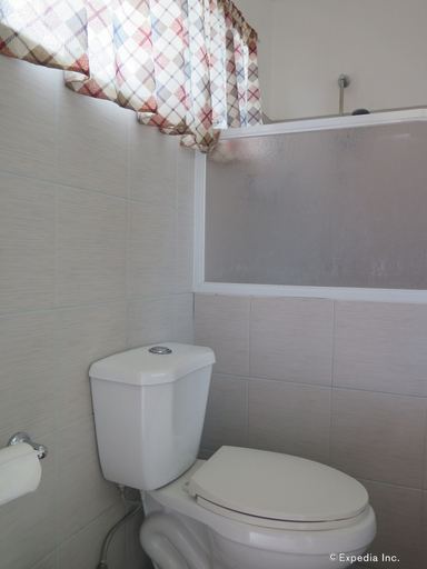 Bathroom 4, Vanilla Sky Dive Resort, Panglao