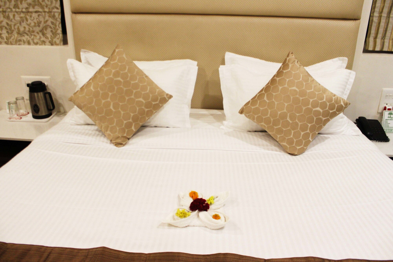 Bedroom 3, TGI Apple Inn, Jaipur