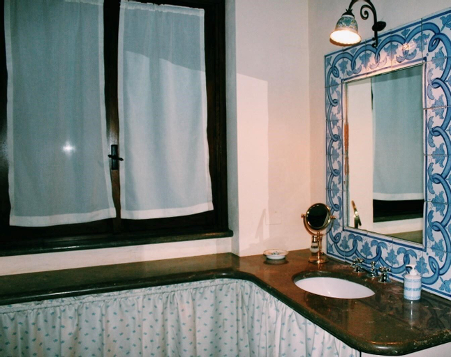 Bedroom 3, Relais Tenuta Gentili, Terni