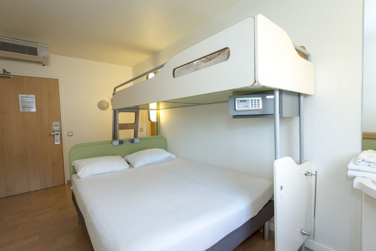 Bedroom 3, ibis budget Marseille Timone, Bouches-du-Rhône