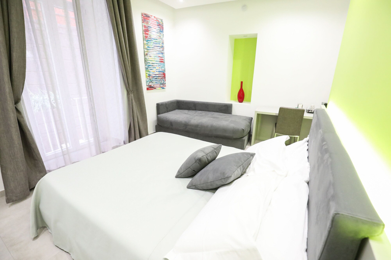 Bedroom 3, Toledo 16 Luxury Suites, Napoli