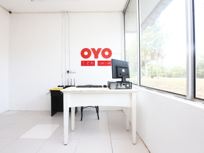 Others 5, OYO 89607 Aloha Chalet, Besut