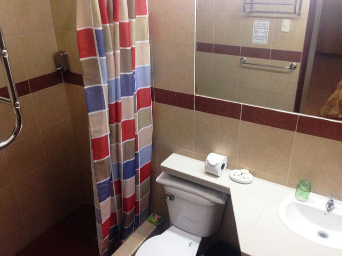 Bathroom 3, Hotel Air Suites, Guayaquil