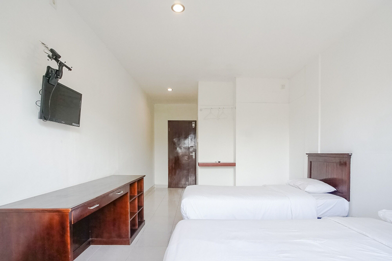 Bedroom 30