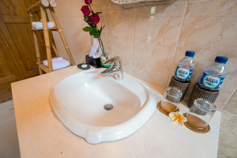 Bathroom 2, Villa Kubu Tanjung Sanur Bali, Denpasar