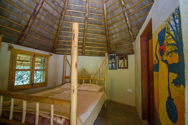Bedroom 2, Roots Retreat and Camping Resort, Busiiro