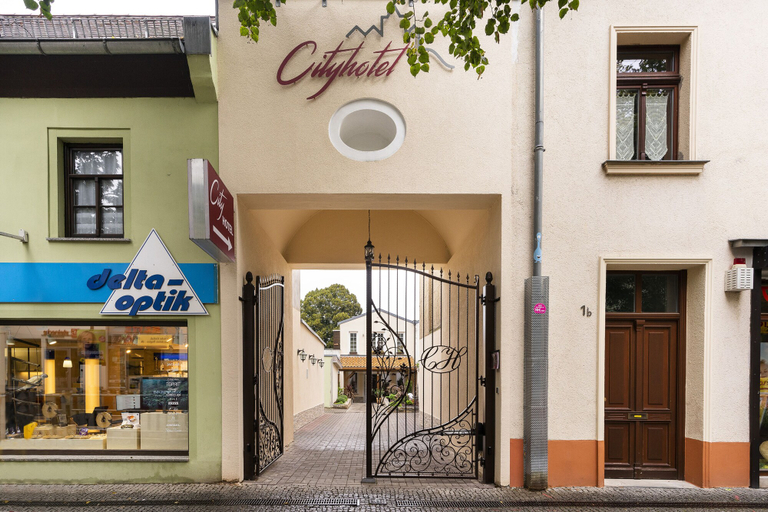 Exterior & Views 2, Cityhotel Bernburg, Salzlandkreis