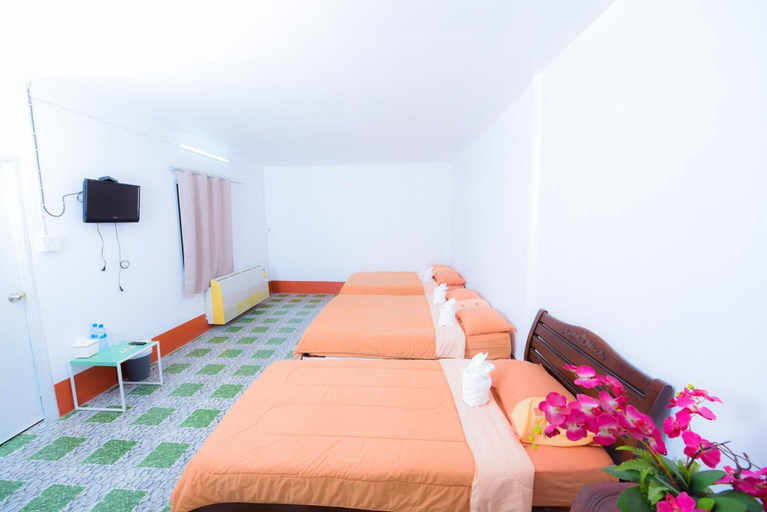 Bedroom 3, Nadpob Mansion, Phunphin