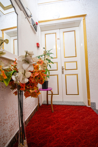 Others 3, Alhambra Apart Hotel, Fatih