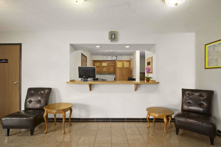 Others 5, Super 8 by Wyndham Williams Lake BC, Cariboo