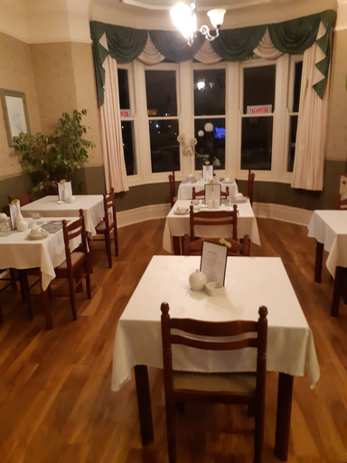 Food & Drinks 5, Tregella Guest House, Cornwall