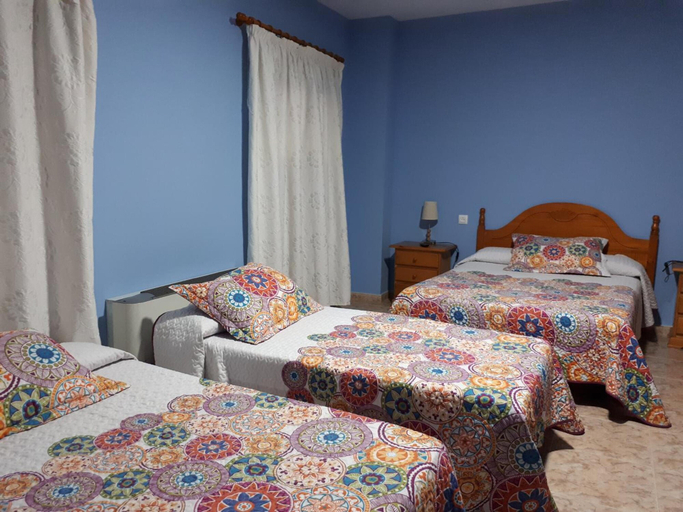 Bedroom 3, Hostal Julio, Cáceres