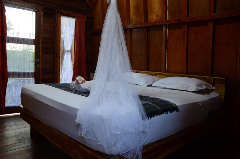 Bedroom 2, Ekas Garden Bungalow, Lombok
