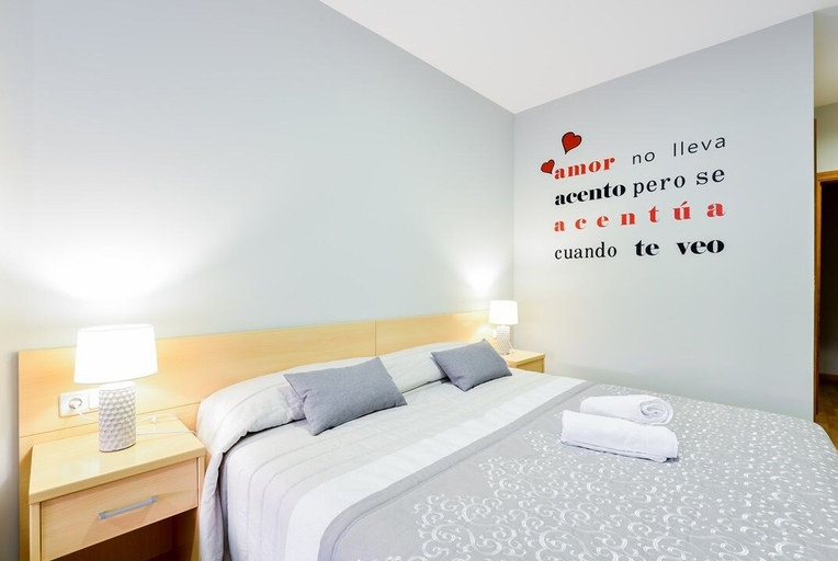 Bedroom 3, Hotel Viñas 17, Teruel