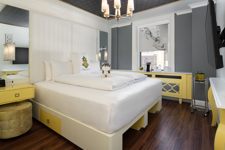 Bedroom 3, Staypineapple, A Delightful Hotel, South End, Boston