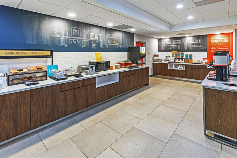 Food & Drinks 5, Hampton Inn Sulphur/Lake Charles Area, Calcasieu